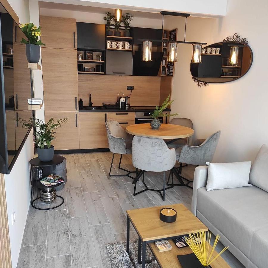 Apartment Blue Berry